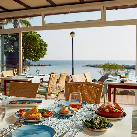 Grupotel Flamingo 아파트호텔 플라야블랑카