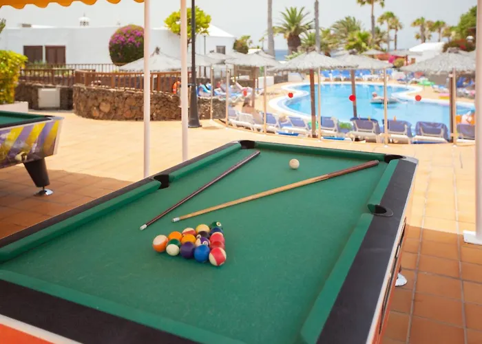 Grupotel Flamingo 2* Playa Blanca