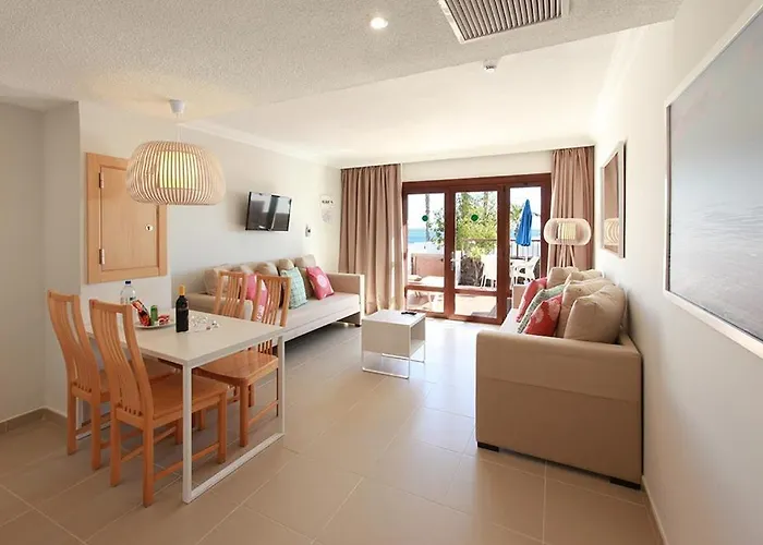 Grupotel Flamingo 2* Playa Blanca (Lanzarote)